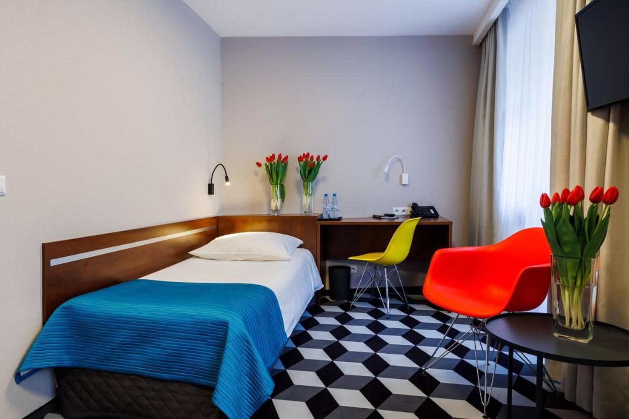 Classic Single Room